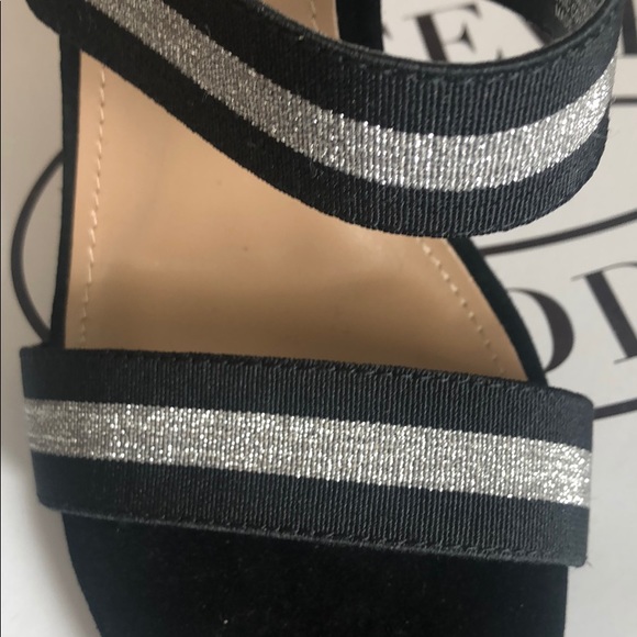 Brand new Steve Madden Carina heels - Picture 6 of 6